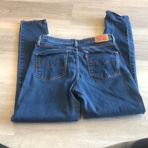 WOMENS HIGH RISE LEVI’S